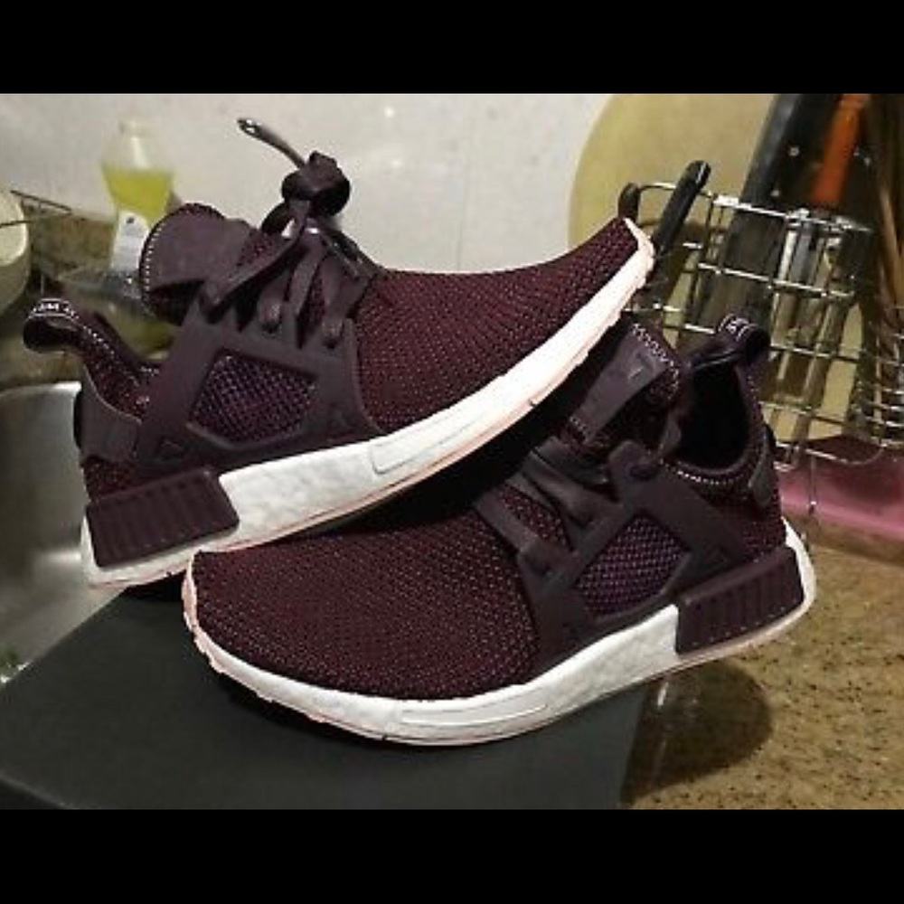 Adidas nmd xr1- burgundy